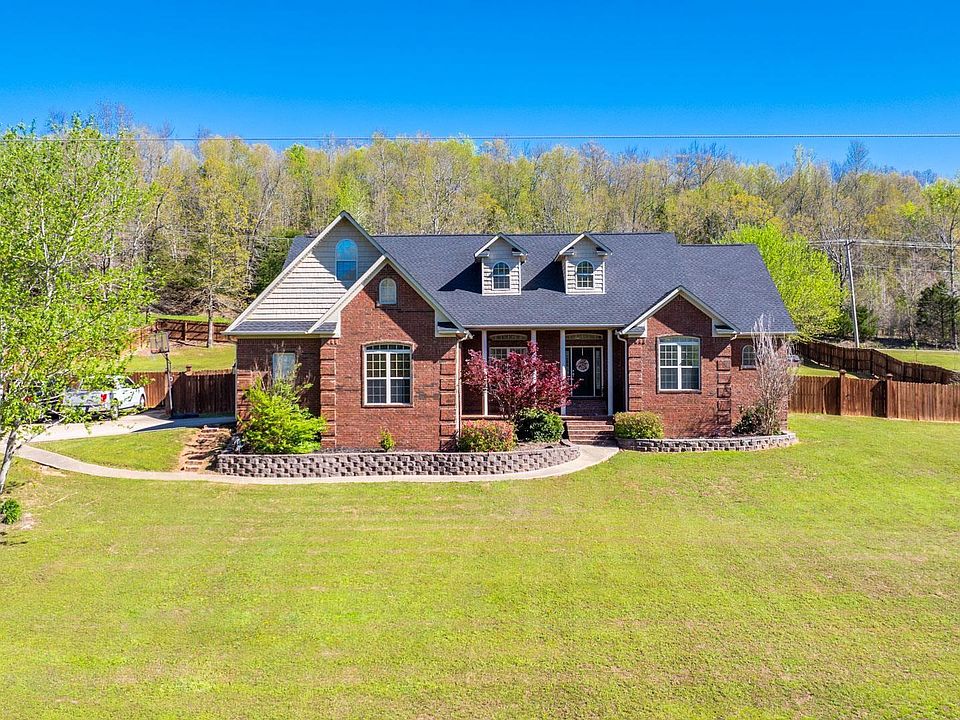 1st image of 8 Morgan Valley Dr