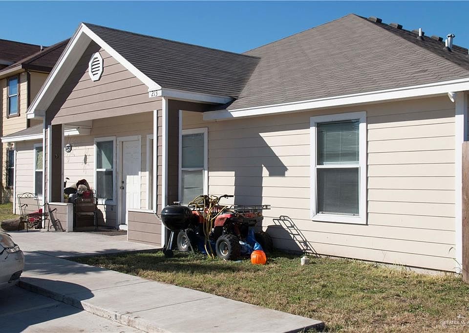 1st image of 213 N Linares St