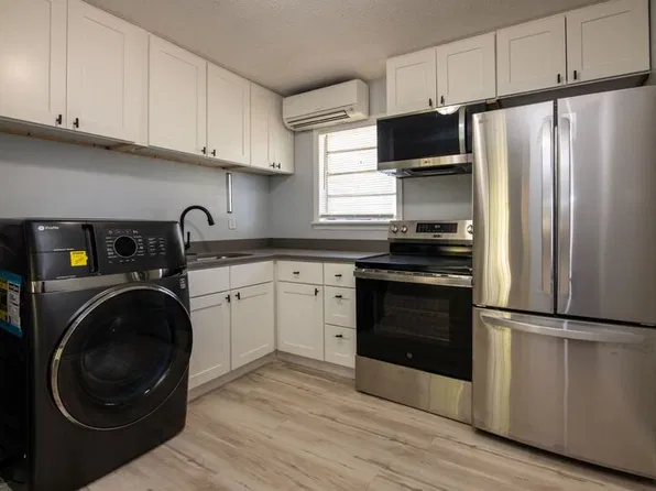 1609 11th Ct N APT E, Birmingham, AL 35204