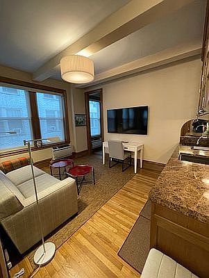 1st image of 170 W 74th St APT 1112