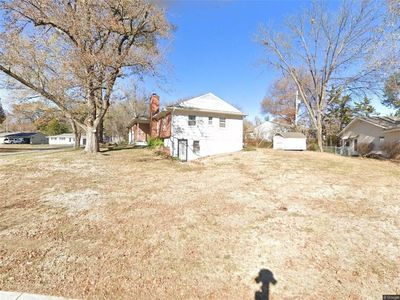 8230 W 92nd St, Overland Park, KS, 66212