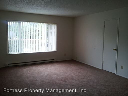 2nd image of 15331 SE Division St