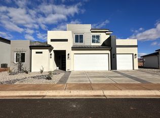 3951 E Enninberg Way St, Saint George, UT 84790
