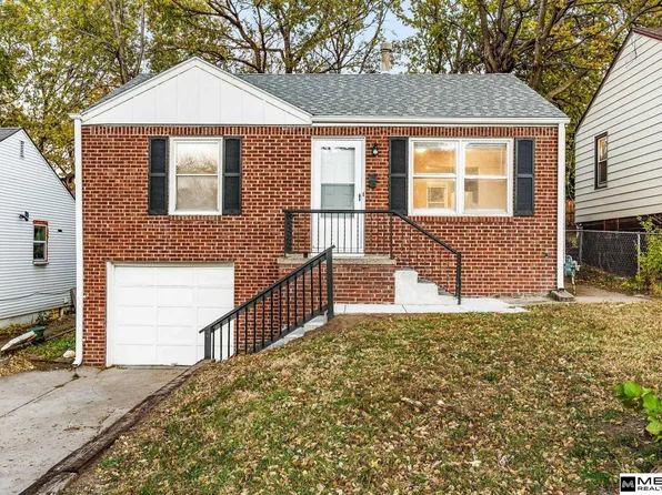 4121 N 44th St, Omaha, NE 68111