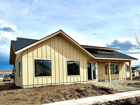 2nd image of 813 Rivet Way