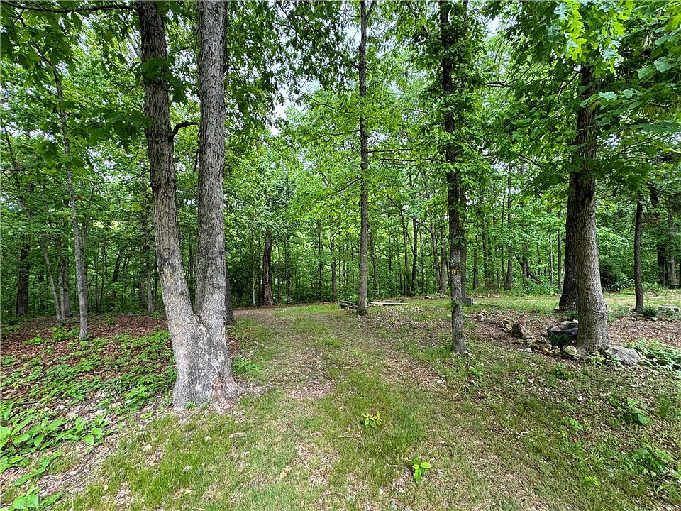 1st image of 17572 Old Highway 68