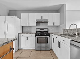 15835 S Alley Ct, Houston, TX 77082