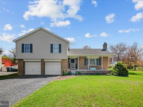 68 Schofield Dr, East Berlin, PA 17316