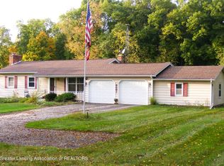 8081 Walters Hwy, Eaton Rapids, MI 48827