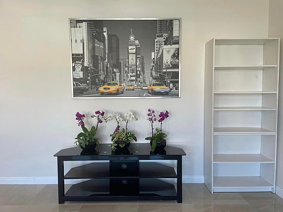 5th image of 6518 Alcala Knolls Dr
