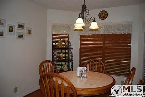 5th image of 3322 Tavern Oaks St