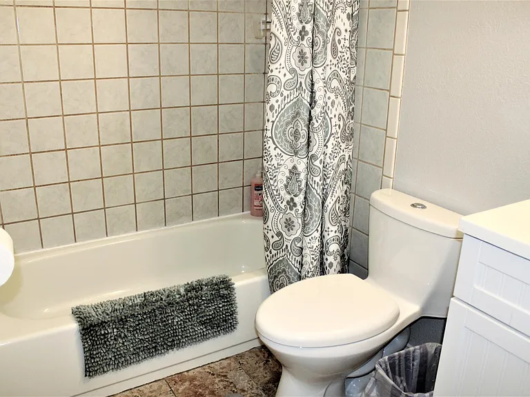 160 Grand Larry St #D10 — Photo 20