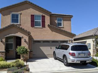 2337 Lombard Ln, Clovis, CA 93619