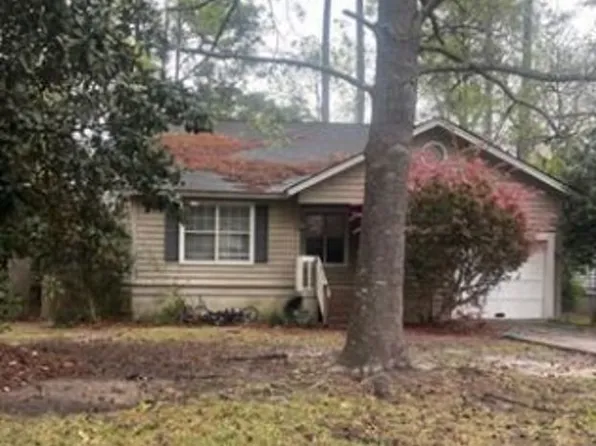 106 Huckleberry Ct, Savannah, GA 31419