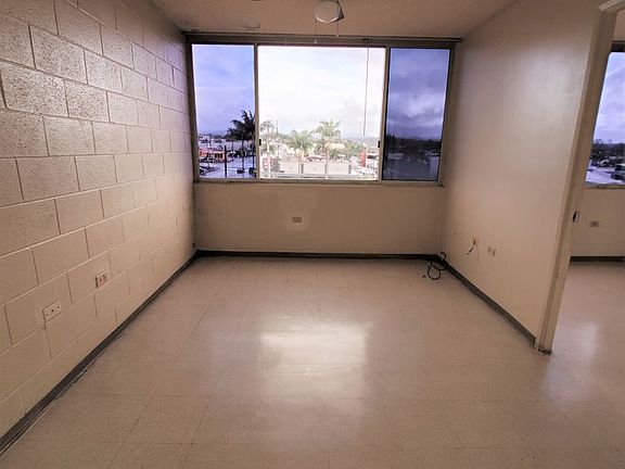3rd image of 329 California Ave APT 401