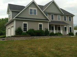 141 W State St, Granby, MA 01033