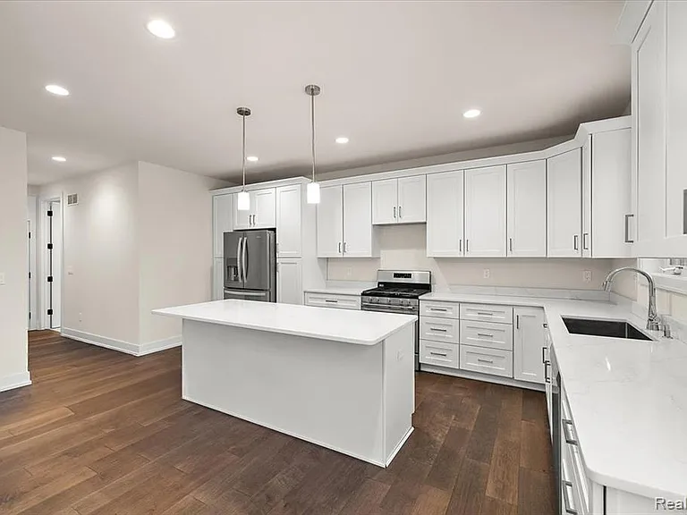 2911 Walsh Dr — Photo 20
