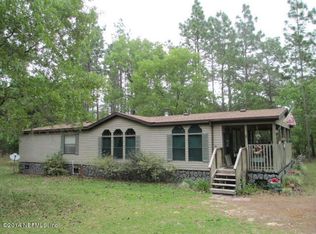 110 Hill Top Loop, Hawthorne, FL 32640