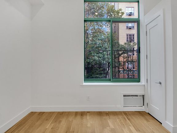 2nd image of 220 E 22nd St APT 1F