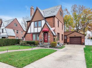156 Brixton Rd S, Garden City, NY 11530