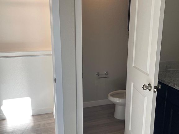 3rd image of 82 Maverick Dr