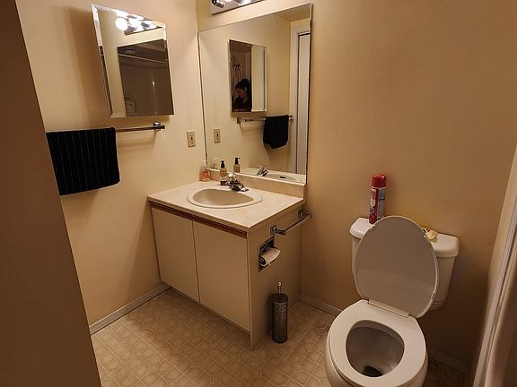 4th image of 115 Toivo St #201