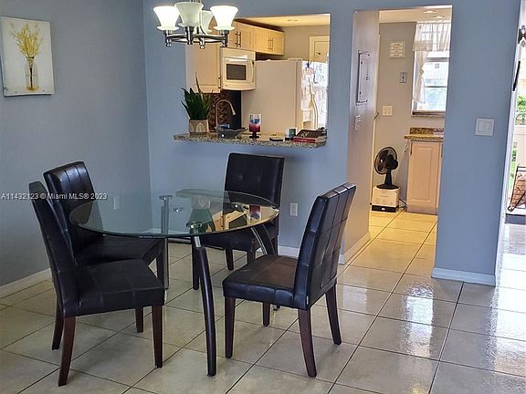 4th image of 2999 Point East Dr APT C411