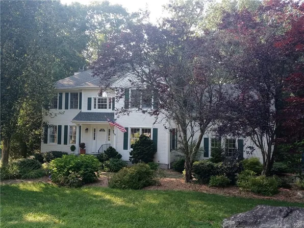 11 Payer Lane, Groton, CT 06355