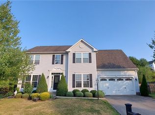 2034 Eagle Ridge Dr, Valencia, PA 16059