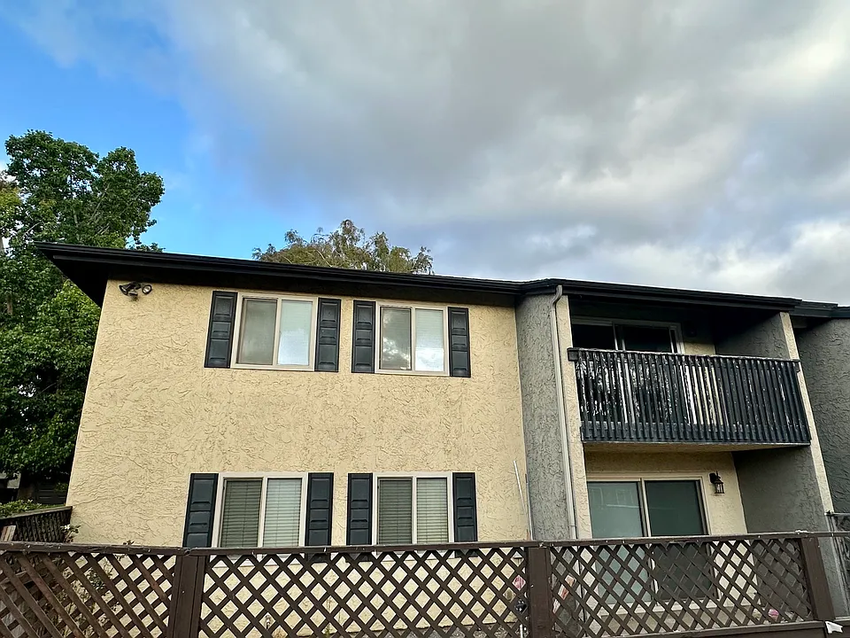 321 Rancho Dr #14