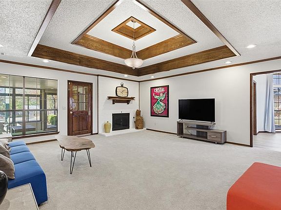 5th image of 11409 Cedar Valley Dr