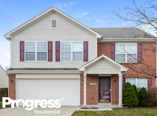 8119 Crumwell Dr, Avon, IN