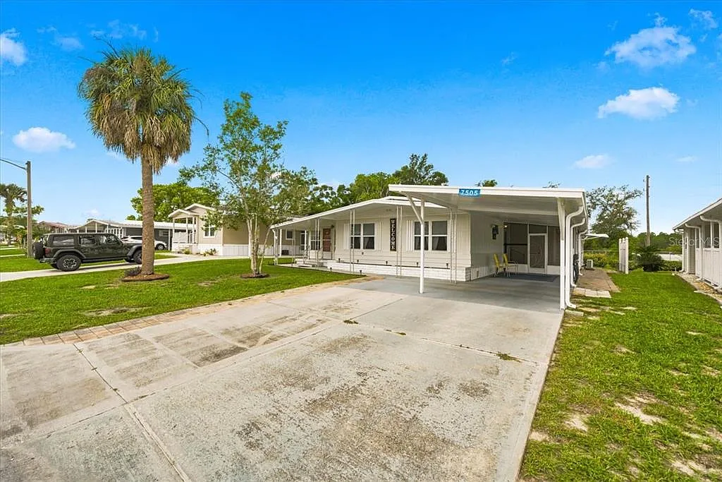 2 bed, 2.0 bath, 1152 sqft, $1,450 — Photo 2