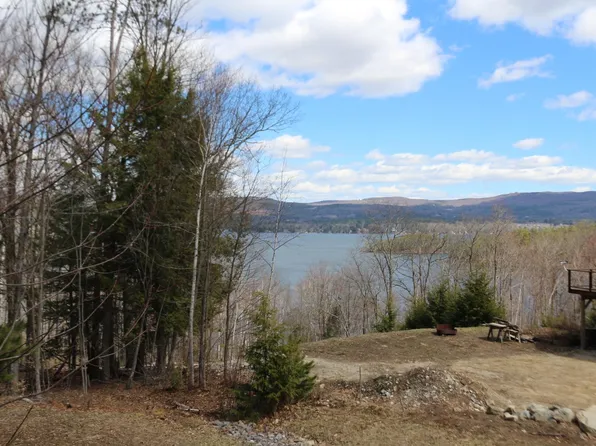 139 Ledgeview Shores Drive, Alexandria, NH 03222