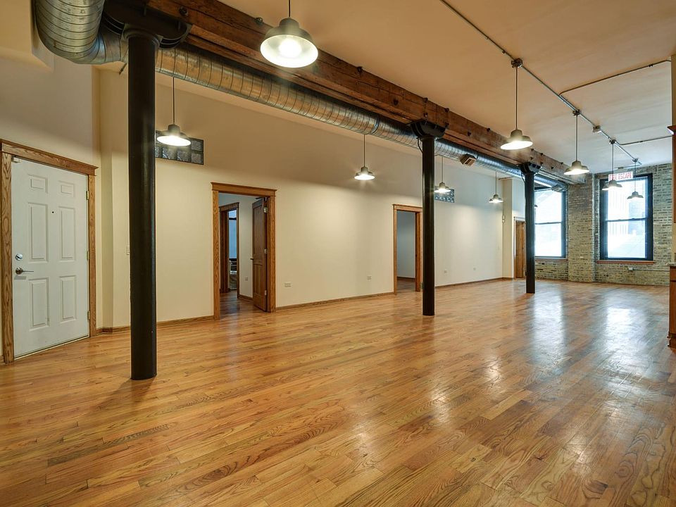 1st image of 123 N Jefferson St #2R
