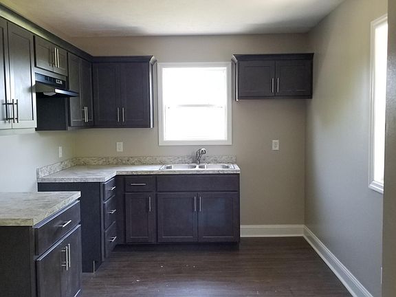 4th image of 405 Norwood Dr APT 2