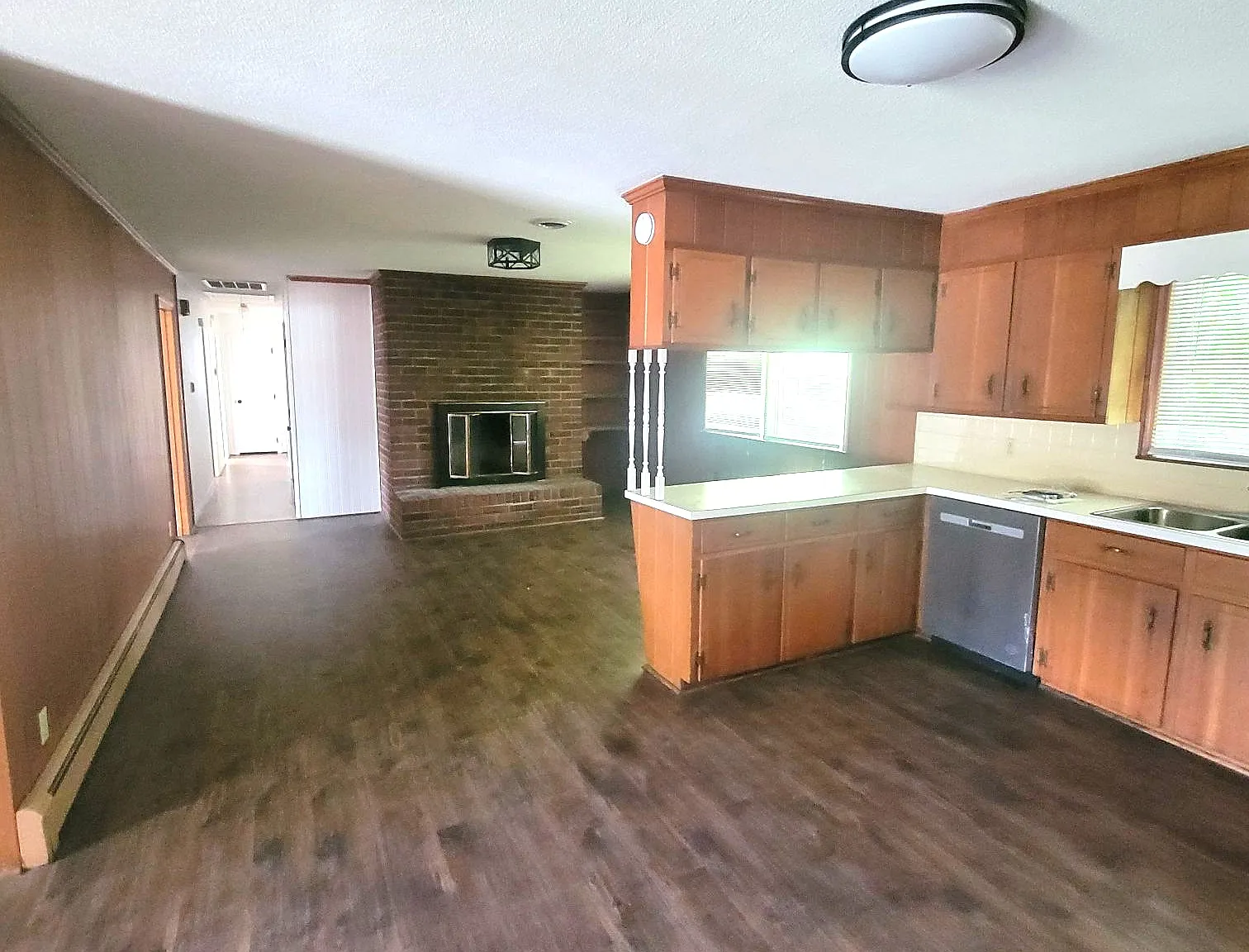 3 bed, 2.5 bath, $1,495 — Photo 3