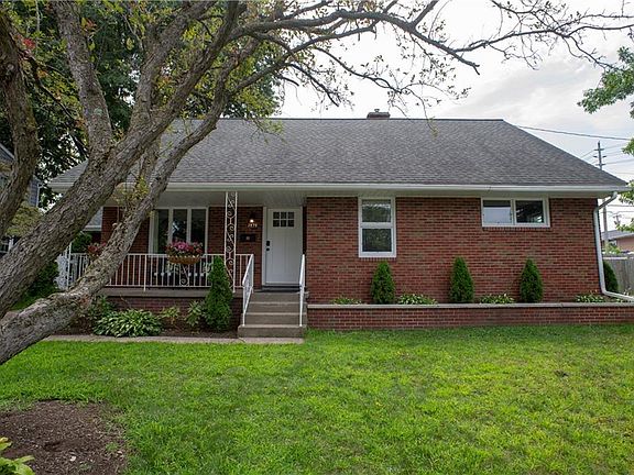2nd image of 2579 S Tracy Dr