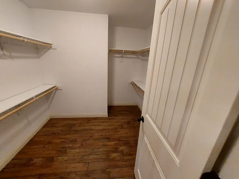 5000 Loyalist Ln — Photo 12