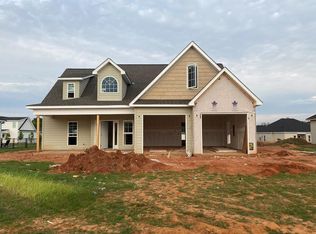 112 Augustus Dr, Leesburg, GA 31763