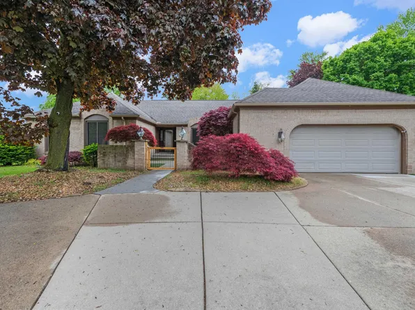 13825 Woodsett Ct, Shelby Township, MI 48315