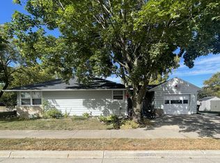 1602 N North Ave, Fairmont, MN 56031
