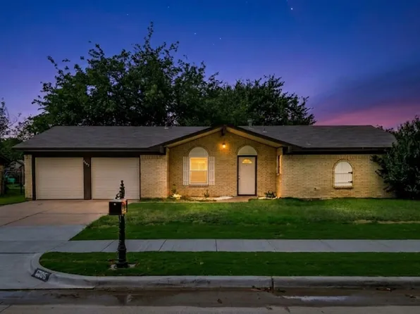 6605 Summertime Ln, Watauga, TX 76148