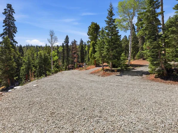 1030/1040 W Big Horn Cir, Alton, UT 84710