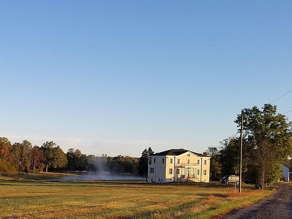 House View from the Driveway