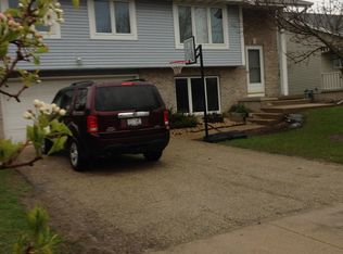 6446 Toribrooke Ln, Madison, WI 53719