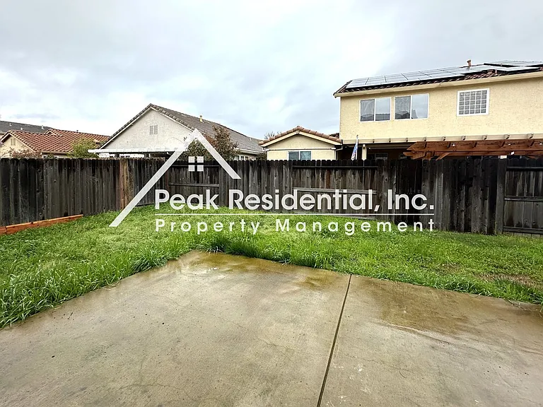 1811 Waterfall Dr — Photo 34