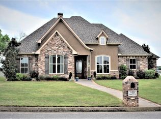 108 Zambezi Ln, Bullard, TX 75757