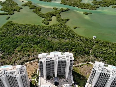 13925 Old Coast RD #PH02, Naples, FL, 34110