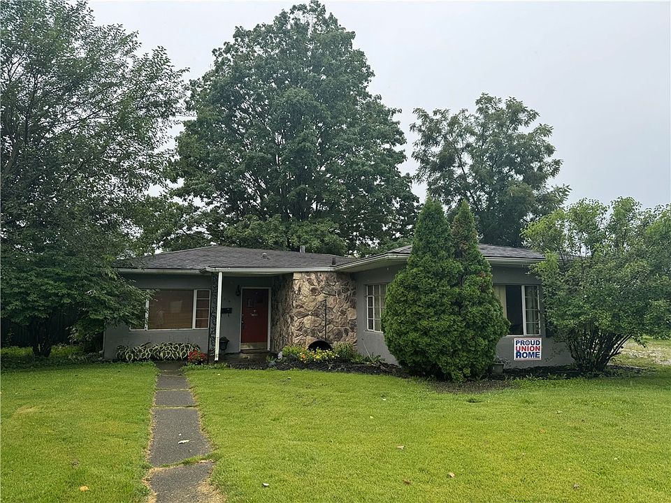 1st image of 504 W Woodlawn Ave